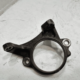 TOYOTA CAMRY 2018-2024 FWD 2.5L FRONT PASSENGER AXLE SHAFT BEARING SUPPORT OEM