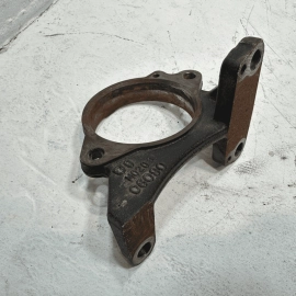 TOYOTA CAMRY 2018-2024 FWD 2.5L FRONT PASSENGER AXLE SHAFT BEARING SUPPORT OEM
