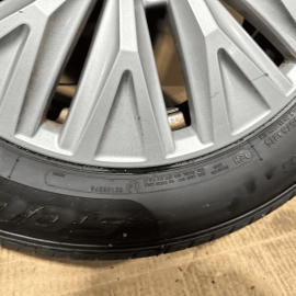 19-2025 VOLKSWAGEN JETTA WHEEL TIRE RIM 16 INCH 205/60R16 USED 24 YEAR OEM 1PCS