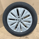 19-2025 VOLKSWAGEN JETTA WHEEL TIRE RIM 205/60R16 USED 24 YEAR 7/32