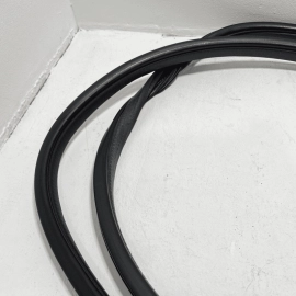 2014-2020 Acura MDX Front Left or Right Door Body Wheatherstrip Seal 1PCS OEM