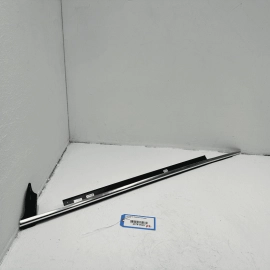 2012-2018 AUDI A6 C7 SEDAN FRONT LEFT DRIVER SIDE DOOR WINDOW BELT MOLDING OEM
