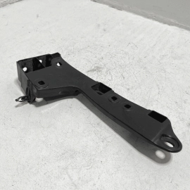 TOYOTA CAMRY REAR PASSENGER RH SIDE BUMPER SEAL BRACKET SUPPORT 2018-2024 OEM