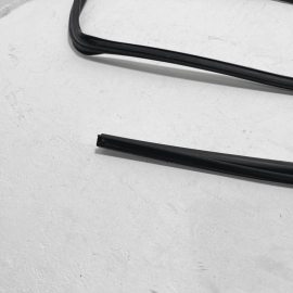2014-2020 Acura MDX Front Right Passenger Door Window Glass Run Channel OEM