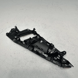 2012-2018 AUDI A6 FRONT PASSENGER SIDE INTERIOR DOOR PANEL HANDLE W/ BASE OEM