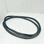 12-18 AUDI A6 FRONT LEFT OR RIGHT DOOR WEATHERSTRIP OUTER SEAL RUBBER COVER OEM