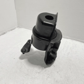 TOYOTA CAMRY SE 2018-2024 2.5L ENGINE MOTOR REAR MOUNT INSULATOR BRACKET OEM