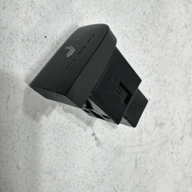 2012-18 AUDI A6 REAR CONSOLE PASSENGER SIDE SEAT HEAT HEATER CONTROL SWITCH OEM