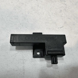 2012-2018 AUDI A6 REAR KEYLESS KEY LESS ENTRY ANTENNA MODULE UNIT OEM