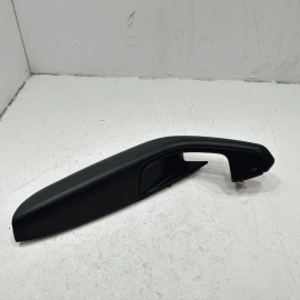2012-2018 AUDI A6 FRONT PASSENGER SIDE DOOR ARMREST & PANEL PULL HANDLE TRIM OEM