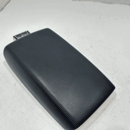 2016-2017 AUDI A6 FRONT CENTER CONSOLE STORAGE LID ARMREST LEATHER BLACK OEM