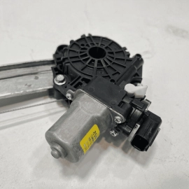 2016-2021 HONDA CIVIC FRONT LEFT DRIVER SIDE DOOR WINDOW REGULATOR W/ MOTOR OEM