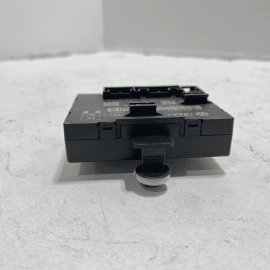 2013-2018 Audi A6 Quattro A6 Rear Passenger Door Power Window Control Module OEM