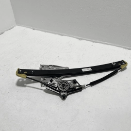 2012-2018 Audi A6 Quattro A6 Rear Passenger Door Window Regulator OEM