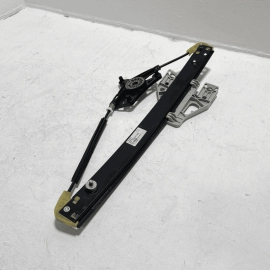 2012-2018 Audi A6 Quattro A6 Rear Passenger Door Window Regulator OEM