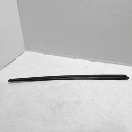 2012-2018 AUDI A6 FRONT RIGHT PASSENGER SIDE WINDSHIELD STRIP SEAL MOLDING OEM