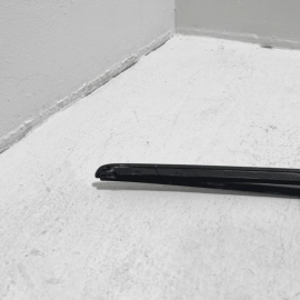 2012-2018 AUDI A6 FRONT RIGHT PASSENGER SIDE WINDSHIELD STRIP SEAL MOLDING OEM