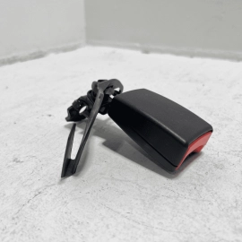 2016-2018 AUDI A6 REAR RIGHT PASSENGER SIDE SECOND ROW SEAT BELT BUCKLE OEM