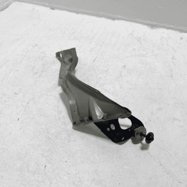 2012-2018 AUDI A6 FRONT RIGHT PASSENGER SIDE FENDER MOUNT SUPPORT BRACKET OEM