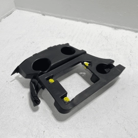 2016 AUDI A6 3.0L QUATTRO REAR BUMPER LEFT SIDE UPPER GUIDE SUPPORT BRACKET OEM