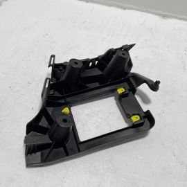 2016 AUDI A6 3.0L QUATTRO REAR BUMPER LEFT SIDE UPPER GUIDE SUPPORT BRACKET OEM