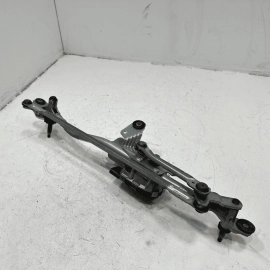 2012-2018 AUDI A6 WINDSHIELD WIPER TRANSMISSION LINKAGE & BOSCH MOTOR OEM