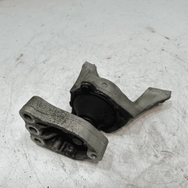2018-22  HONDA ACCORD 1.5L  FWD ENGINE PASSENGER SIDE MOUNT SUPPORT BRACKET OEM