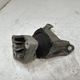 2018-22  HONDA ACCORD 1.5L  FWD ENGINE PASSENGER SIDE MOUNT SUPPORT BRACKET OEM