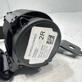 2019-22 JEEP GRAND CHEROKEE WK REAR PASSENGER SIDE SEAT BELT RETRACTOR OEM BLACK