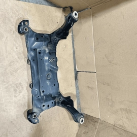 2012-18 FORD FOCUS FRONT ENGINE MOTOR SUSPENSION SUBFRAME CROSSMEMBER CRADLE OEM