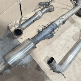 2015-2018 FORD FOCUS ST 2.0L EXHAUST SYSTEM MUFFLER TAIL PIPE ASSEMBLY OEM