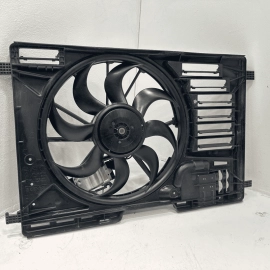 2013-2018 Ford Focus ST 2.0L Radiator Cooling Fan Assembly w/Shroud & Motor OEM