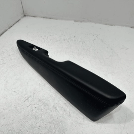 JEEP GRAND CHEROKEE 2017-2021 REAR RIGHT PASSENGER SIDE DOOR PANEL ARMREST OEM