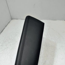 JEEP GRAND CHEROKEE 2017-2021 REAR RIGHT PASSENGER SIDE DOOR PANEL ARMREST OEM