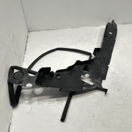 2016-21 JEEP GRAND CHEROKEE FRONT PASSENGER SIDE FENDER CLOSEOUT PANEL OEM