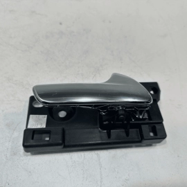 JEEP GRAND CHEROKEE 11-21 FRONT OR REAR PASSENGER SIDE DOOR INTERIOR HANDLE OEM