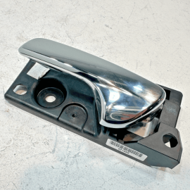 JEEP GRAND CHEROKEE FRONT OR REAR DRIVER SIDE INTERIOR DOOR HANDLE 2011-2021 OEM