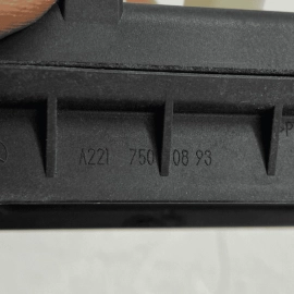 2007-13 Mercedes S550 W221 Trunk Lid Unlock Release Handle Switch Cover Tri