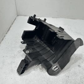 2014-2021 JEEP GRAND CHEROKEE POWER DISTRIBUTION CENTER BRACKET OEM