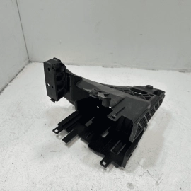 2014-2021 JEEP GRAND CHEROKEE POWER DISTRIBUTION CENTER BRACKET OEM