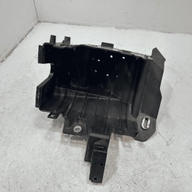 2014-2021 JEEP GRAND CHEROKEE POWER DISTRIBUTION CENTER BRACKET OEM