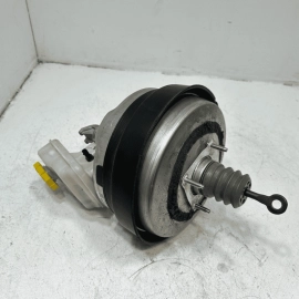 2016-2022 JEEP GRAND CHEROKEE BRAKE BOOSTER & MASTER CYLINDER & RESERVOIR OEM