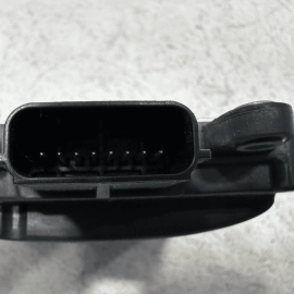 2016-2020 JEEP GRAND CHEROKEE REAR LEFT OR RIGHT BLIND SPOT DETECTION SENSOR OEM