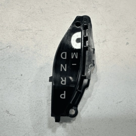 2016-2021  JEEP GRAND CHEROKEE CENTER CONSOLE GEAR SHIFT INDICATOR OEM
