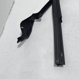 2016-2018 AUDI A6 REAR LEFT DRIVER DOOR WINDOW FRAME RUBBER SEAL CHANNEL OEM