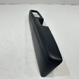 JEEP GRAND CHEROKEE 2017-2021 FRONT PASSENGER SIDE DOOR PANEL ARMREST TRIM OEM
