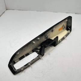 JEEP GRAND CHEROKEE 2017-2021 FRONT PASSENGER SIDE DOOR PANEL ARMREST TRIM OEM