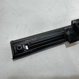 JEEP GRAND CHEROKEE 2016-2021 FRONT PASSENGER SIDE DOOR WINDOW BELT MOLDING OEM