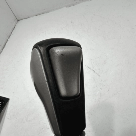 2018 - 2021 JEEP GRAND CHEROKEE CENTER CONSOLE GEAR SHIFTER KNOB W/ BOOT OEM