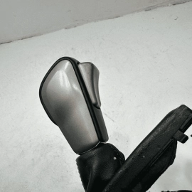 2018 - 2021 JEEP GRAND CHEROKEE CENTER CONSOLE GEAR SHIFTER KNOB W/ BOOT OEM